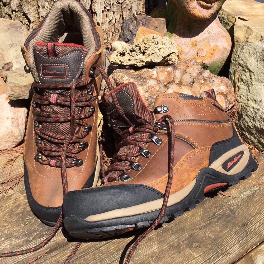 Eddie Bauer Bradley hiking shoe